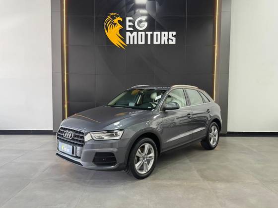 AUDI Q3 1.4 TFSI AMBIENTE FLEX 4P S TRONIC
